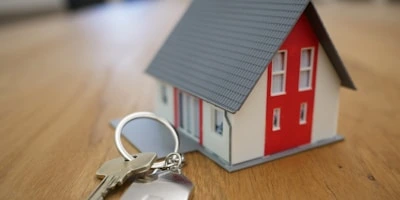Real-Estate